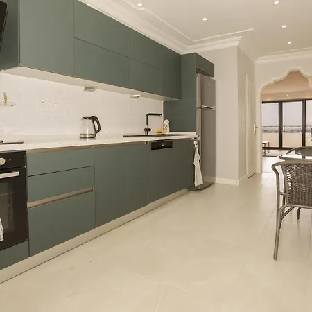 Flat W Terrace &City View Close To Metro In Sisli Appartamento *