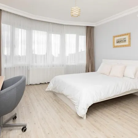 Flat W Terrace &City View Close To Metro In Sisli