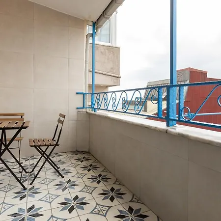 Flat W Terrace &City View Close To Metro In Sisli *
