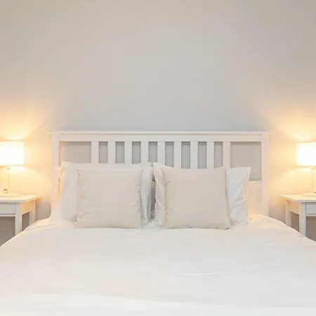 Flat W Terrace &City View Close To Metro In Sisli